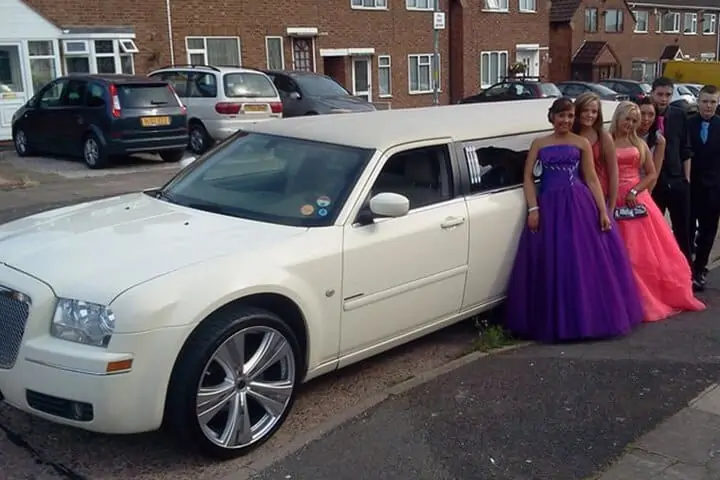 Coventry Chrysler 300 Limo